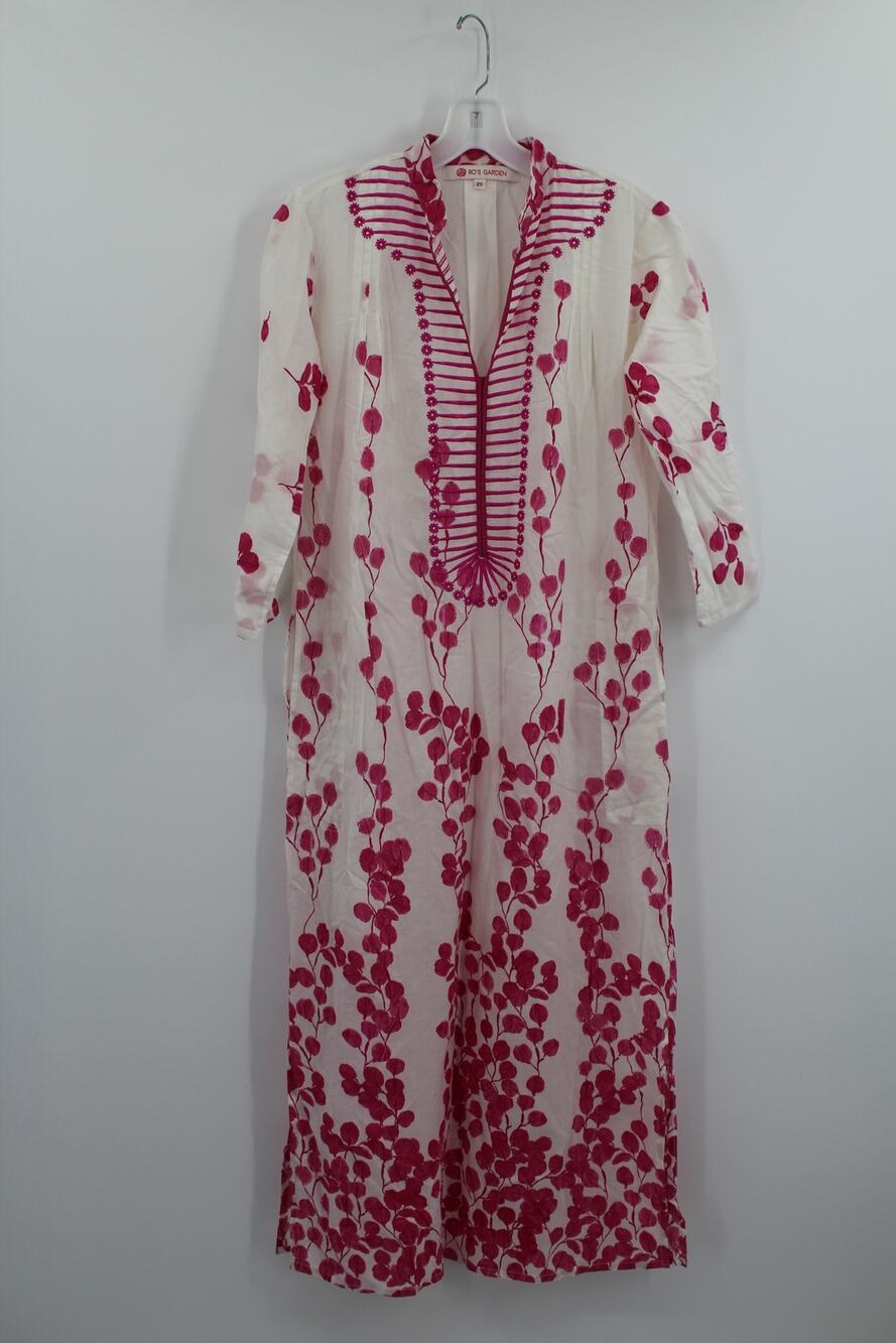 Ro's Garden Tuckernuck Embroidered Clorinda Kaftan Size XS Pink